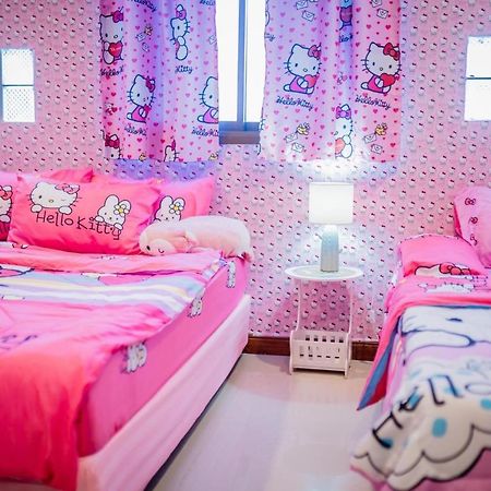 Menulis Coolly House Patong Bed & Breakfast Exterior photo